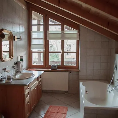 Chiemsee-refugium Apartment *